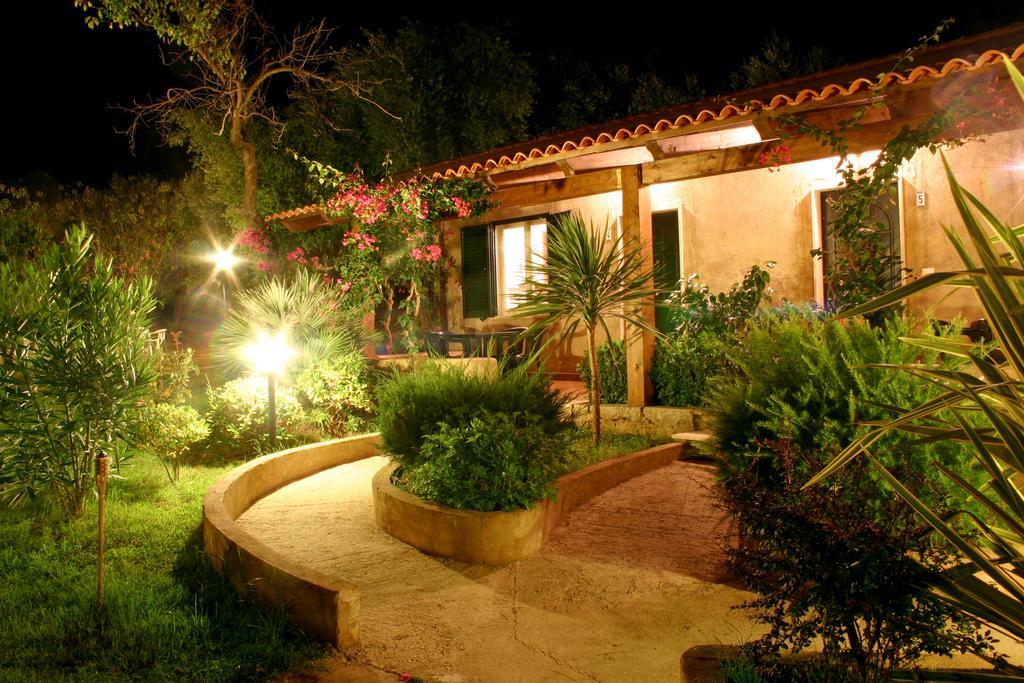 אפרטהוטל פרגליה Residenza La Vigna מראה חיצוני תמונה