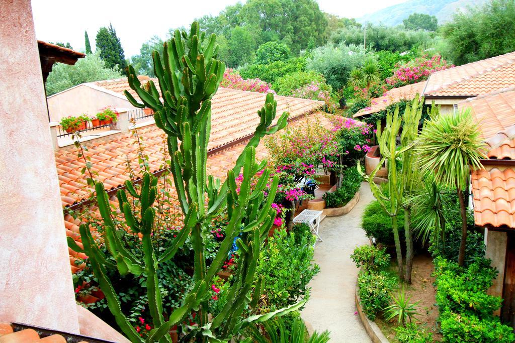 אפרטהוטל פרגליה Residenza La Vigna מראה חיצוני תמונה
