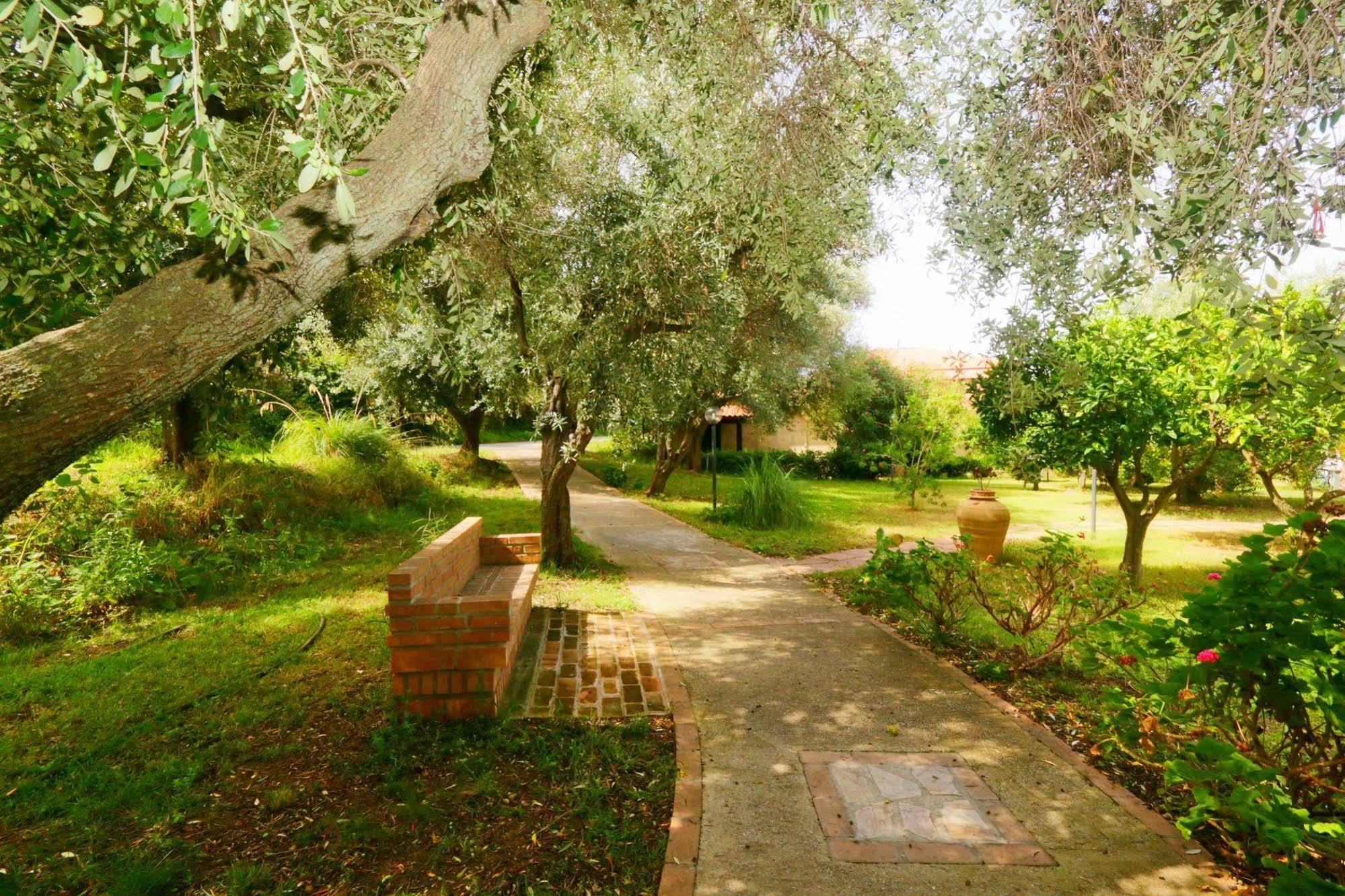 אפרטהוטל פרגליה Residenza La Vigna מראה חיצוני תמונה